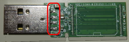 USB2コネクタ端子外れの写真